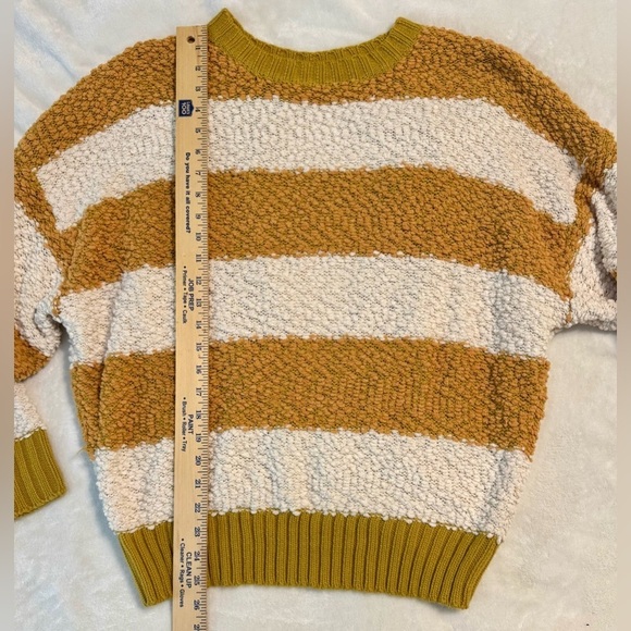 Entro Women's Yellow/White Striped Open Back Pullover Sweater Size M - Picture 3 of 7